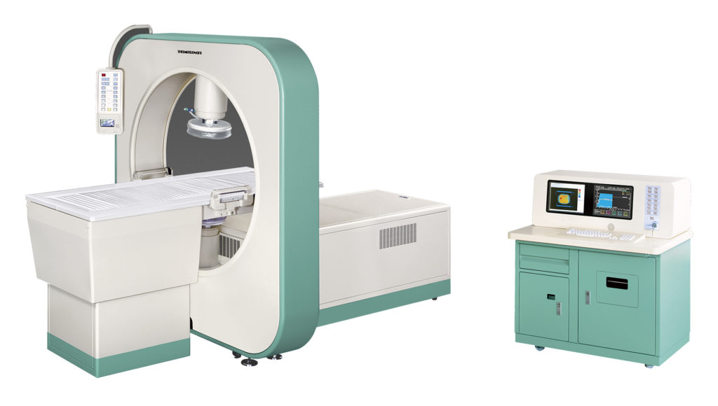 ハイパーサーミアを行う治療機器 山本ビニター社製:サーモトロンRF-8